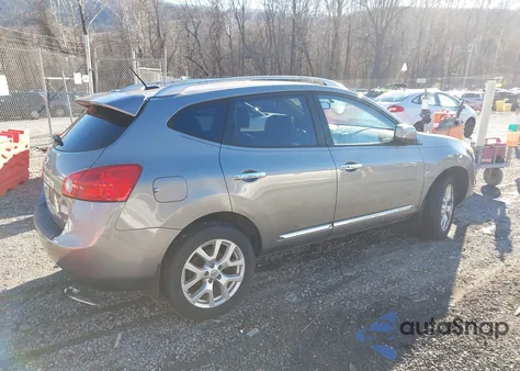 2013 Nissan Rogue Sv W/Sl Pkg z USA, uszkodzony, nr VIN JN8AS5MV8DW127863